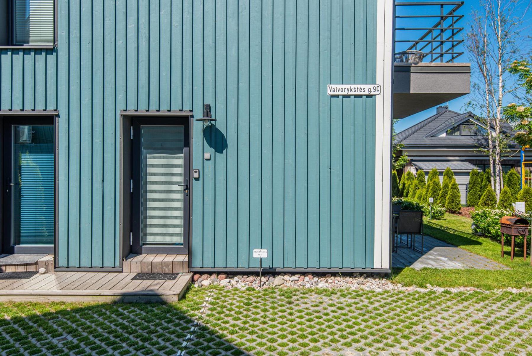 Private With Terrace And Swimming Pool Apartamento Palanga